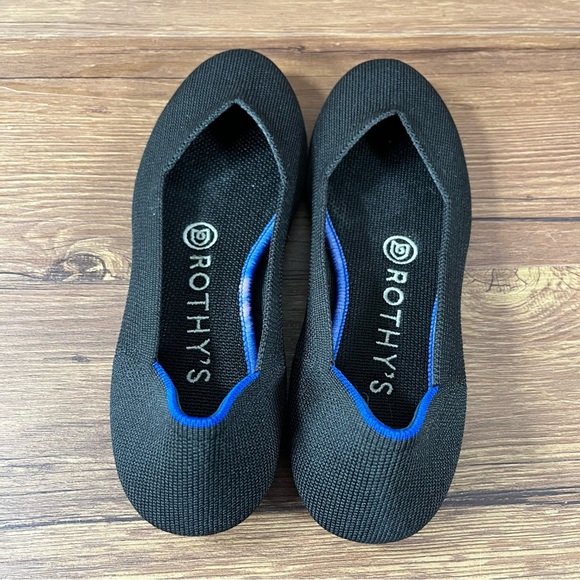 Rothy’s Black Slip-On Round Toe Flats Women’s Size 5.5 Shoes - Picture 4 of 10